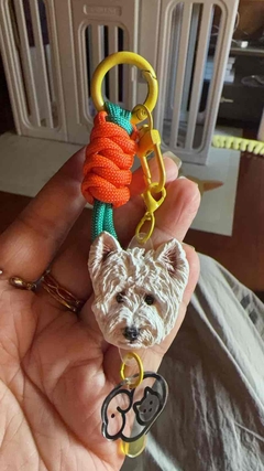 custom-westie-handmade-keychain-lifestyle-photo